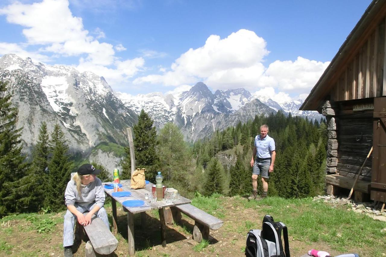 Hotel Garni Landhaus Buertlmair Hinterstoder Bagian luar foto