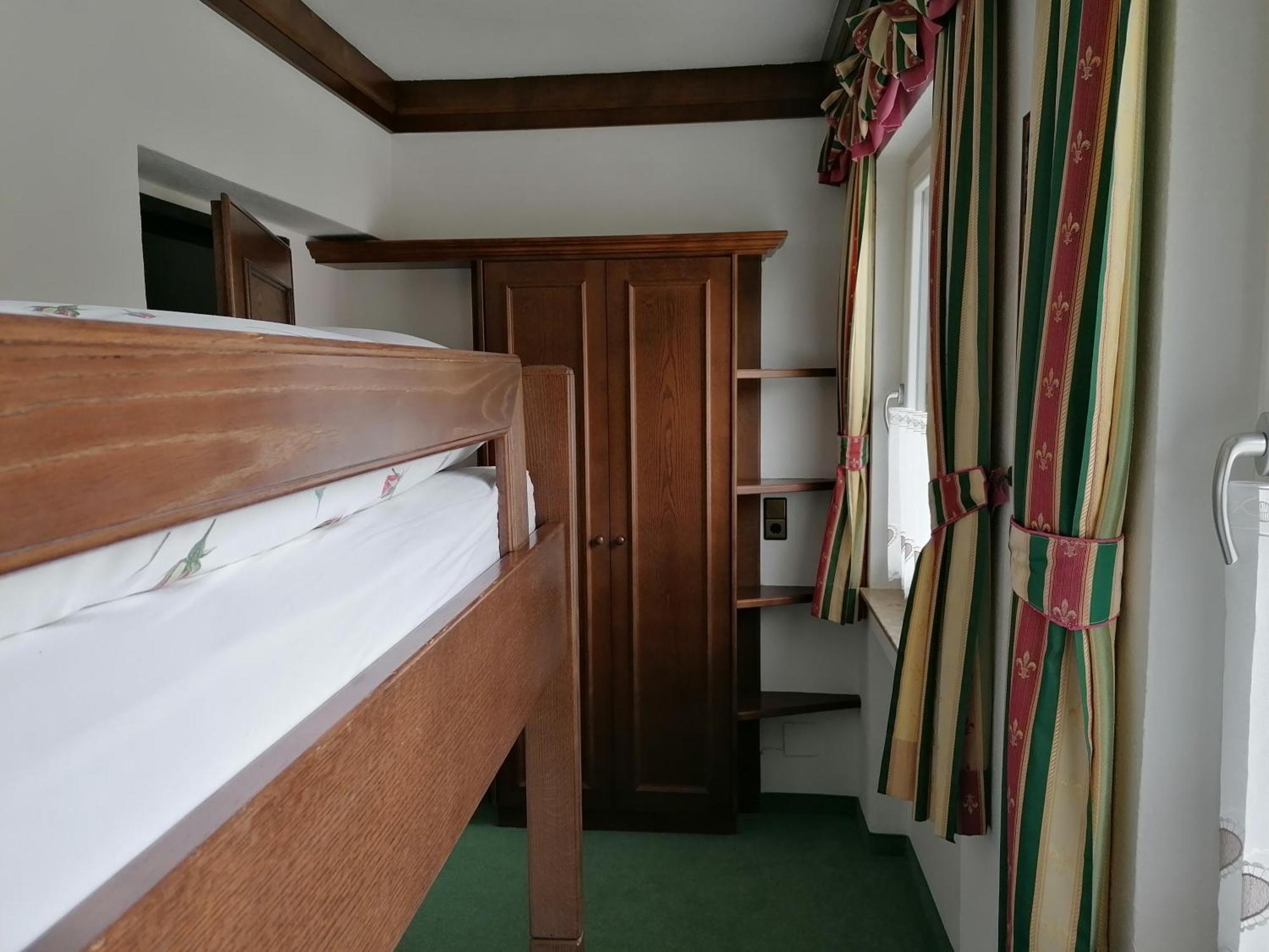 Hotel Garni Landhaus Buertlmair Hinterstoder Bagian luar foto