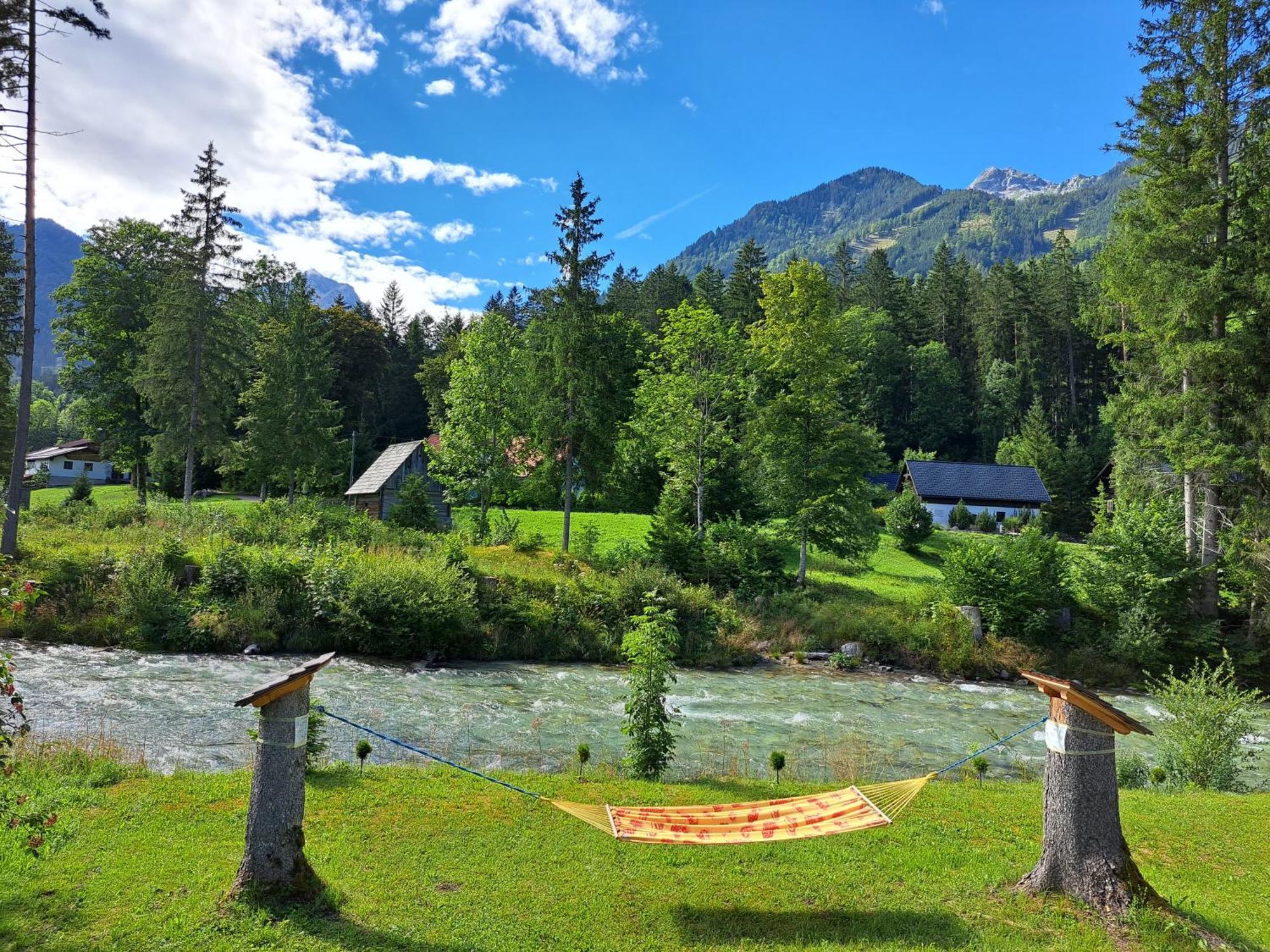 Hotel Garni Landhaus Buertlmair Hinterstoder Bagian luar foto